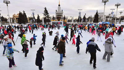 В Москве готовы к работе 118 катков с искусственным льдом