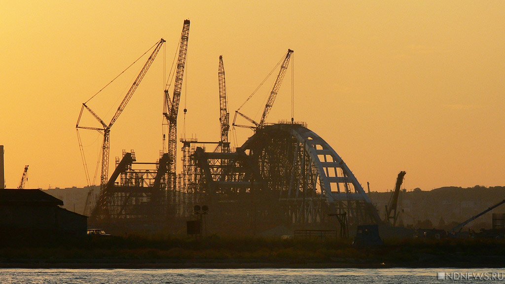 «Морскую дирекцию» принесли в «жертву» Крымскому мосту / Транспортный переход могут открыть в середине года