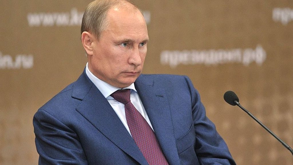 Путин стал «психотерапевтом» и ушел в «оппозицию»