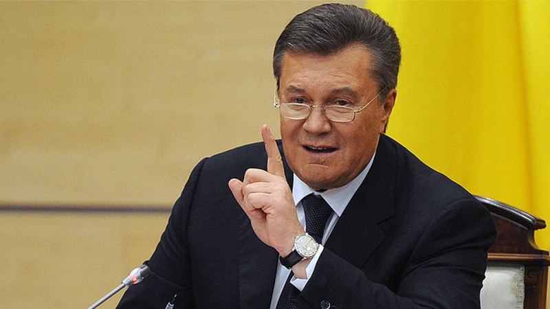Янукович назвал виновных в потере Крыма