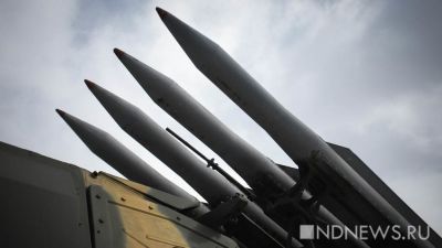 Северная Корея запустила три баллистических ракеты подряд