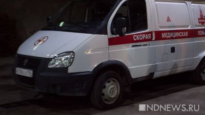 В Качканаре обрушилась кровля гаража на машины скорой помощи