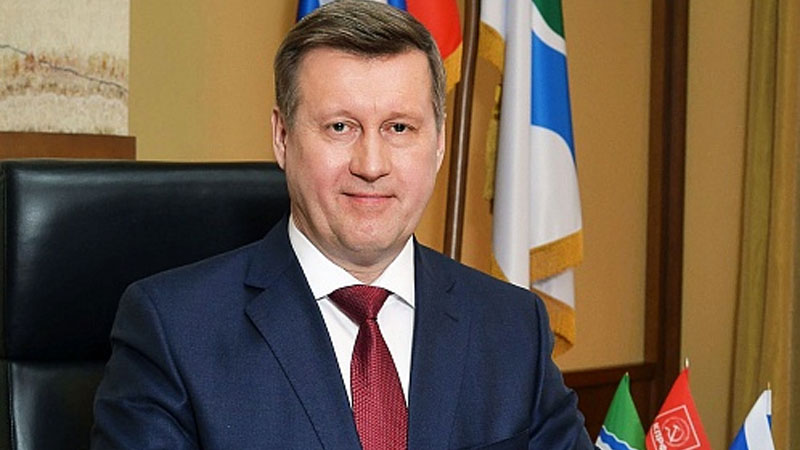 Новосибирский мэр-коммунист снялся с выборов губернатора, чтобы не мешать ЕР