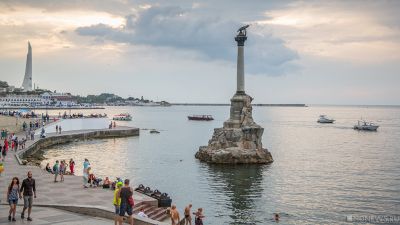 Эксперт: Власти Севастополя спровоцировали нездоровую обстановку в регионе в связи с новым гербом города