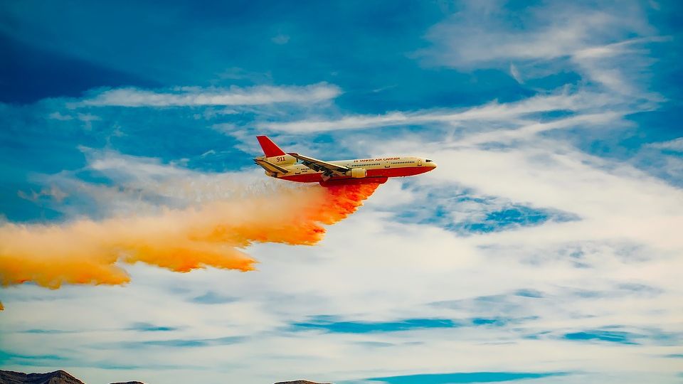 Самолет «ЮТэйр» с болельщиками из Перу совершил аварийную посадку в Тюмени