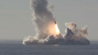 Северная Корея произвела успешный запуск баллистической ракеты с подлодки