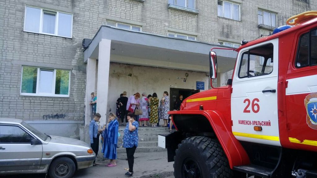 В Каменске-Уральском в пожаре погибли два ребенка и их отчим (ФОТО)