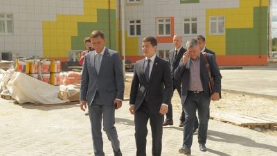 Врио губернатора Ямала встретился с другом детства Дмитрия Кобылкина