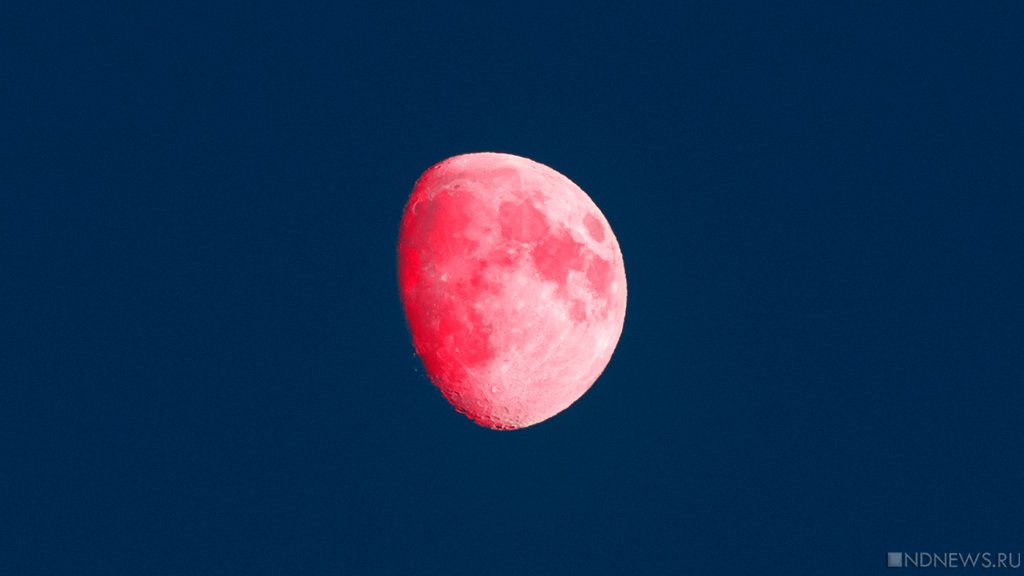 Затмение кровавой Луны: в России смогут наблюдать очередное небесное шоу