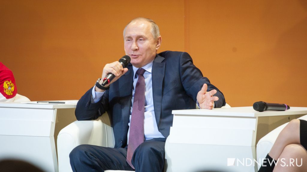 Пропаганда спасает рейтинг президента: политологи о новой программе Соловьева про Путина