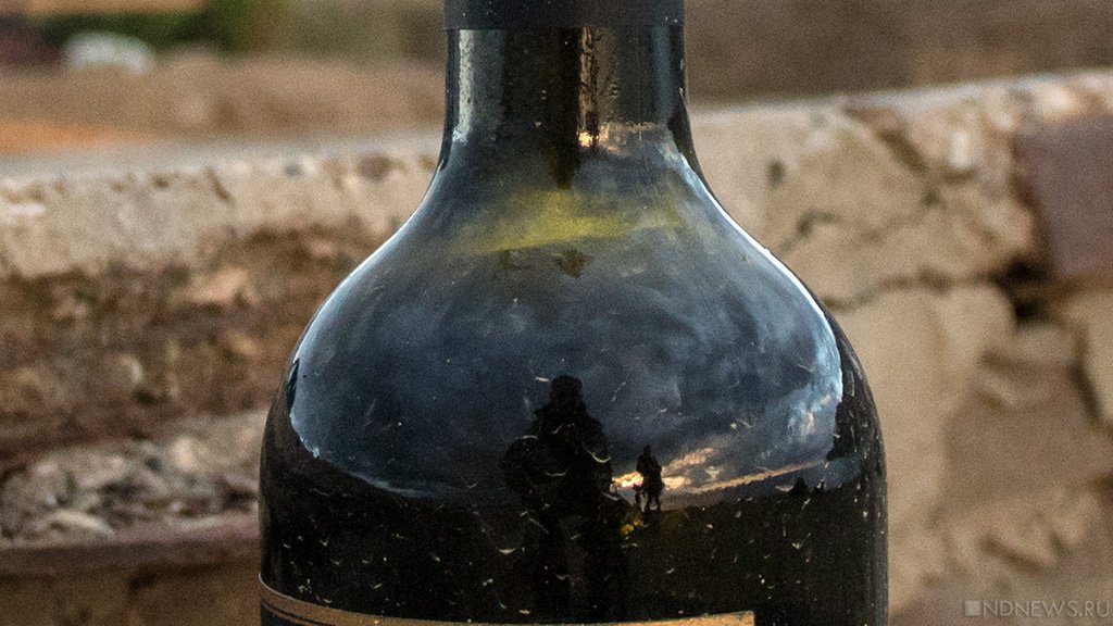 Три человека погибли в результате отравления суррогатным алкоголем на Алтае