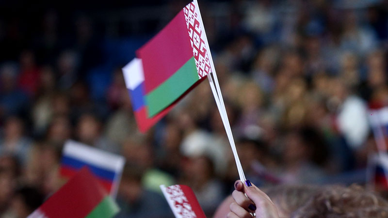 «Интэграция – не!» Белорусская оппозиция вышла на митинг против объединения с Россией