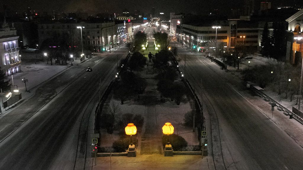 Зима пришла: на проспекте Ленина снова появились уютные абажуры