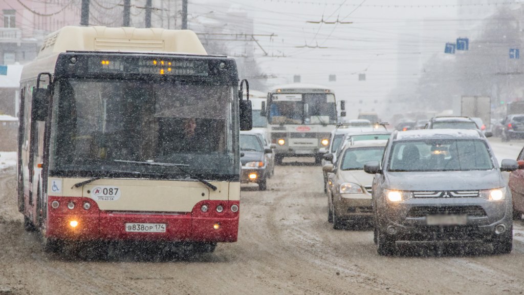 Региональный миндортранс замкнул на себя организацию транспортного сообщения в Челябинске и пригородах
