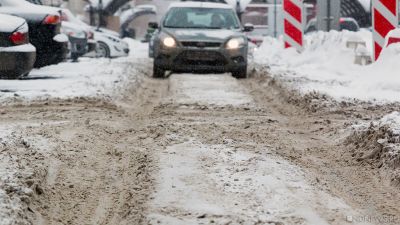 Прокуратура недовольна снежными кучами вдоль дорог Ноябрьска