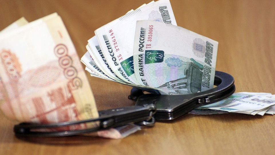 В Тюмени сотрудник «Почты России» набрал взяток на 3 млн рублей