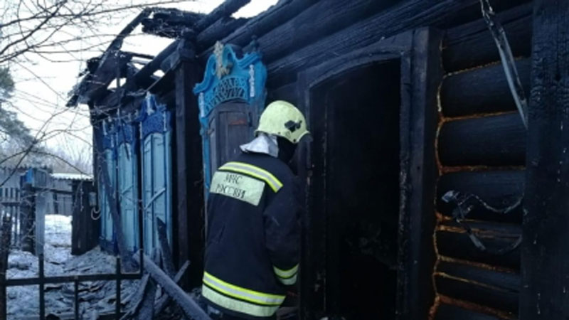 В огне в Кузбассе погибли 8 человек. Трое из жертв – маленькие дети