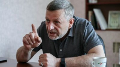 Ставки растут: в Киеве обвинили Анну Ахматову в поддержке Путина и признании Крыма