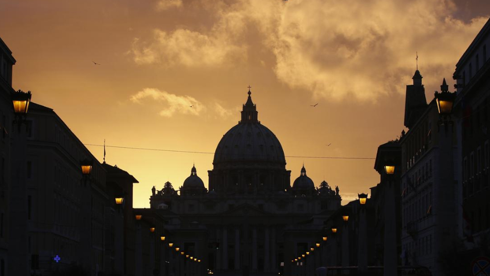 Бывший Папа Римский стал фигурантом иска о сексуальных домогательствах