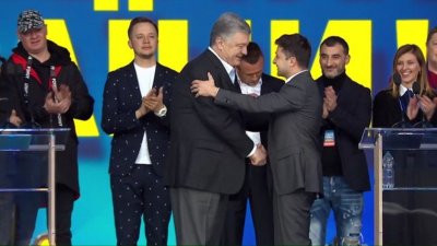 Порошенко подбил Зеленского вместе напакостить Путину