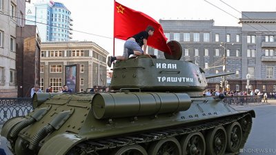 Аты-баты, шли солдаты: в Челябинске отрепетировали Парад Победы (ФОТО)