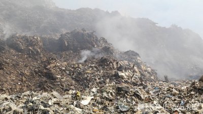 В Советском районе Югры суд запретил работу мусорного полигона