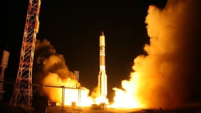 В Японии ракету со спутниками ликвидировали сразу после запуска