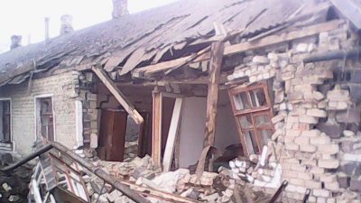 Миссия ОБСЕ поймала Украину на разрушительных обстрелах школ и домов в Донбассе