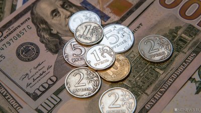Официальные курсы евро и доллара снова выросли