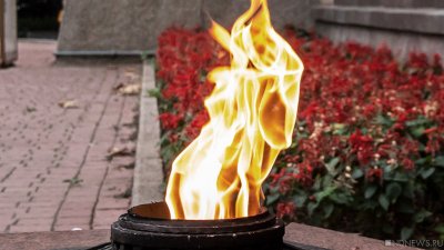 Калининградец попался на приготовлении пищи на Вечном огне