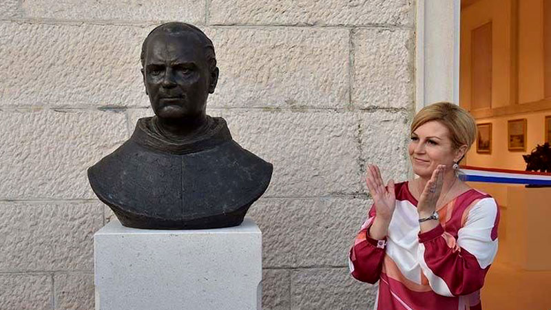 Президент Хорватии открыла памятник пособнику фашистов