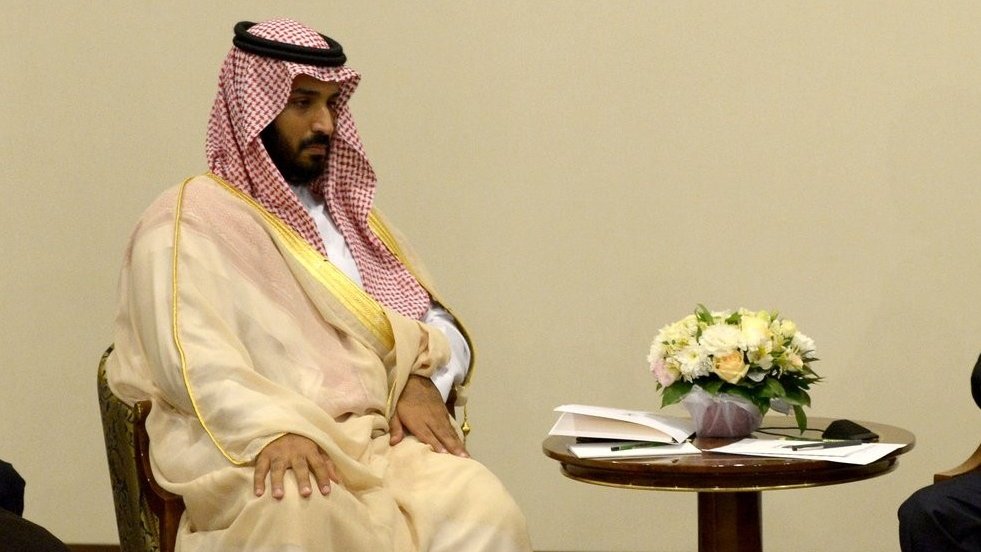 Саудовский принц объяснил беззащитность НПЗ для атак дронов