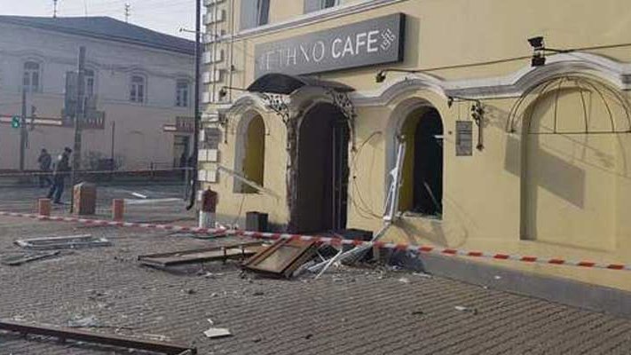 В Бурятии 12 человек пострадали при взрыве в кафе