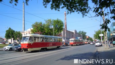 Владельцам электромобилей могут разрешить ездить по выделенкам