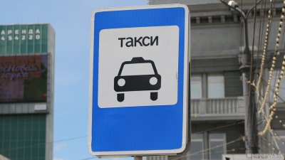 В Челябинске столкнулись два такси, есть пострадавшие