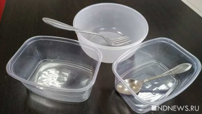 В России введут запрет на одноразовую посуду и цветной пластик