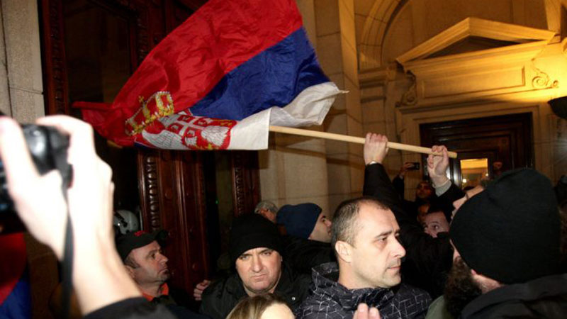 «Грязные деньги»: полиция заподозрила сербскую оппозицию в связях с наркокартелем
