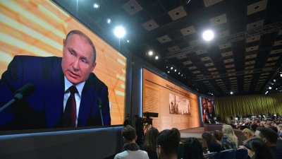 Путин: Конституцию можно скорректировать и убрать оговорку о двух сроках президентства подряд