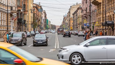 Засилье китайцев и мрачные гетто: в Петербурге просчитывают выгоды от переезда Госсовета