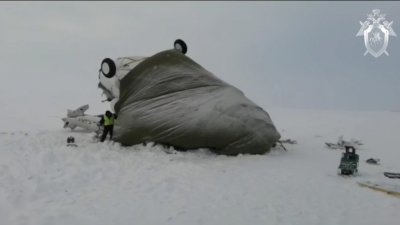 Место крушения Ми-8 на Ямале осматривают эксперты МАКа (ВИДЕО)