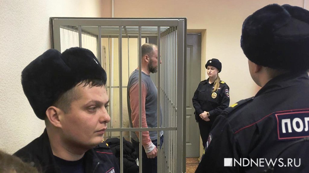 Артемия Кызласова доставили в суд (ФОТО)