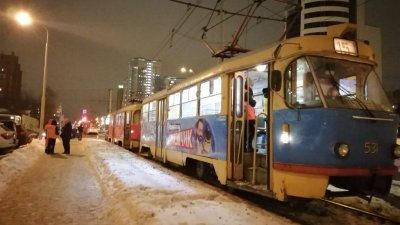 Трамвай сбил подростка в центре города (ФОТО)