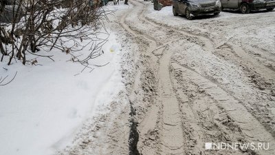 Ночью на дорогах Свердловской области выпадет до 12 см снега