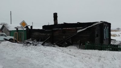 В Тюменской области на пожаре сгорели три человека