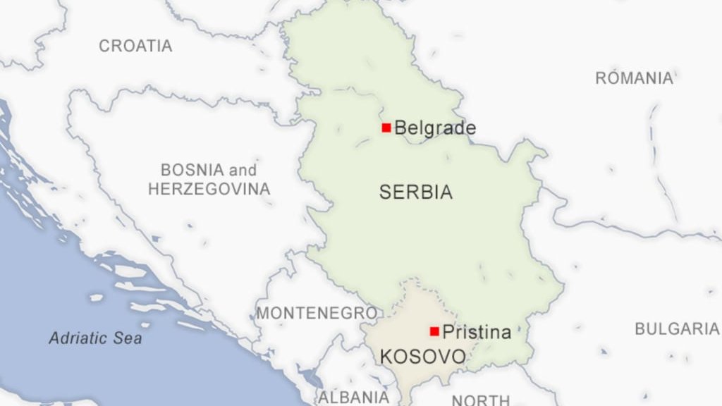 Сербия граничит с какими. Сербия и Косово на карте. Сербы в Косово карта. Карта Балкан Сербии и Косово. Сербия границы.