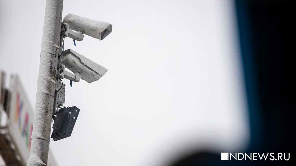 Более 150 новых камер установят на свердловских дорогах