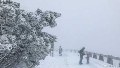 Крым снова заметет снегом