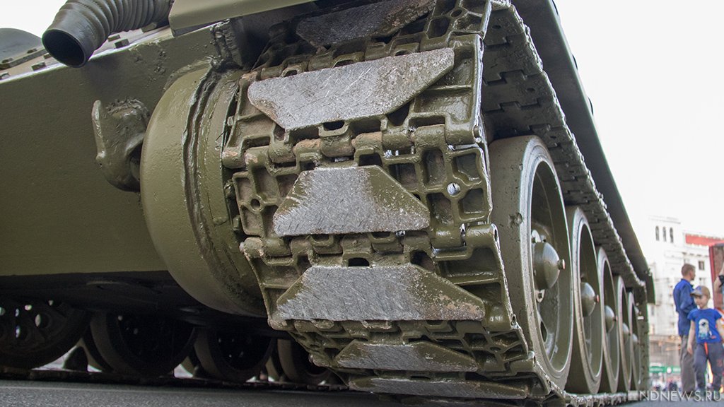 Немецкие компании будут судиться из-за прав на танки Leopard 2