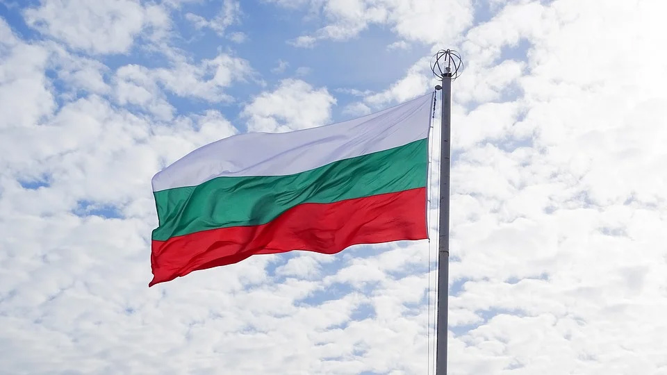 Болгария не будет высылать российского посла