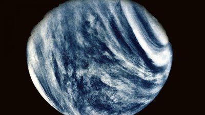 Российские ученые объяснили путаницу с признаками жизни на Венере